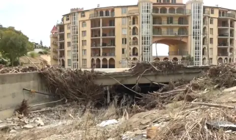 Ordered to remove the correction of the river in "Elenite"  - 1