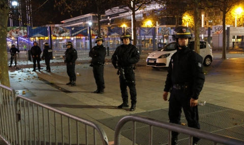 „Ислямска държава“ пое отговорност за атаките в Париж - 1