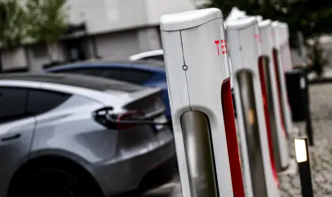 Китай и ЕС постигнаха „меко приземяване“ в спора за митата върху електромобили - 1