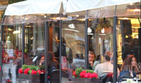 Оттеглиха "вътрешно" предложение за 15-дневно затваряне на заведенията - 1