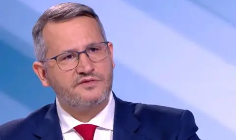 Министър Христанов смени директорите на три държавни горски предприятия