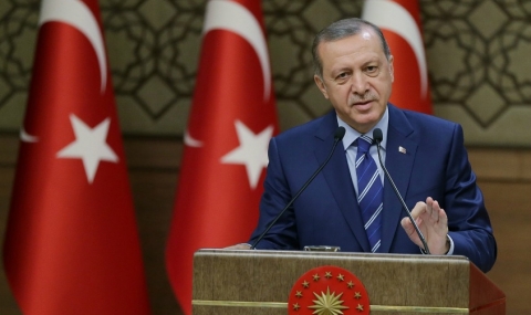 Варуфакис: Не искам да си легнем с Ердоган - 1