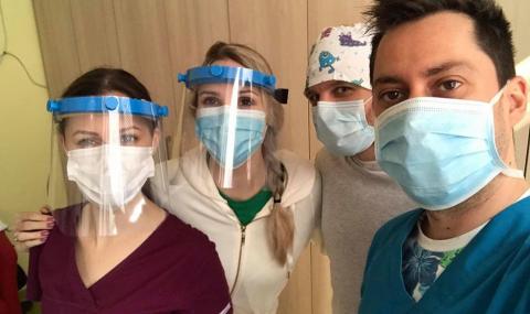 В Русе произвежат шлемове за медицинските работници у нас - 1