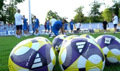 Arda takes to the artificial pitch against HIK in Helsinki  - 1