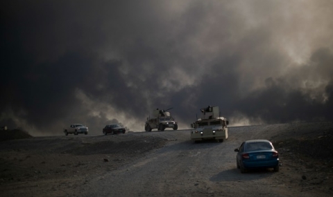 Ислямска държава &quot;кърви&quot; и пали петролни кладенци - 1
