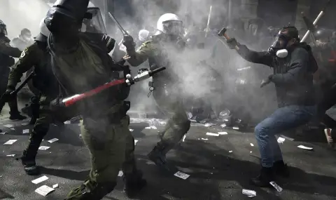 Неизплатени субсидии и обезщетения! Фермерите в Гърция отново излизат на протести  - 1