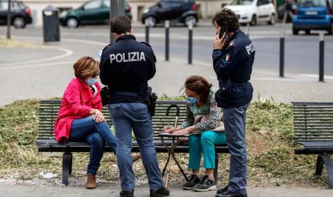 Коронавирус: Италианската полиция е проверила 15 милиона души - 1