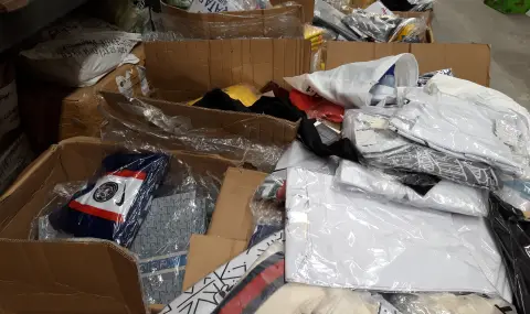 Митничари откриха ментета и сексуални стимуланти - 1