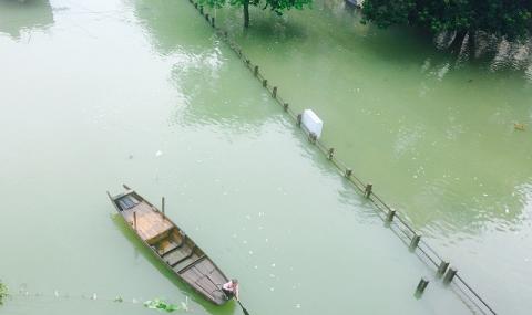 Потоп и човешки жертви в Китай (ВИДЕО+СНИМКИ) - 1