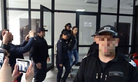 Съдят за куп престъпления дознателя Розалина Кьосева, залюбила Владо Боклука - 1