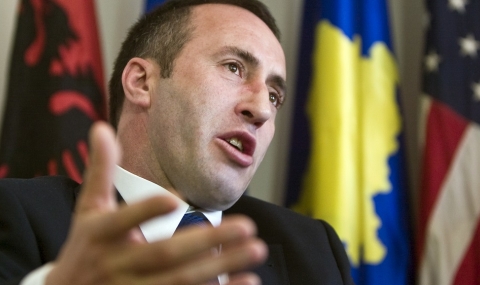 Арестуваха бившия премиер на Косово за военни престъпления - 1