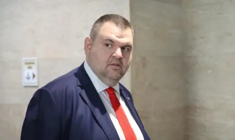 Остър сблъсък в НС: Кабинетът закрива Комисията по досиетата през Бюджет 2026, ДПС и десницата са против