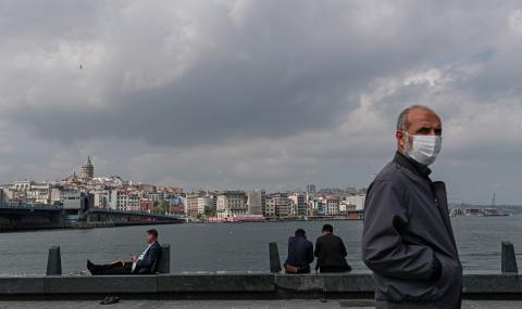 Близо 500 турци, живеещи в чужбина, са починали от коронавирус - 1