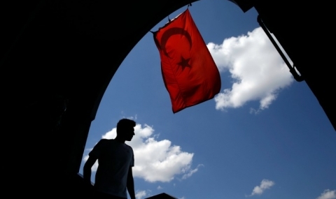 Турските власти уволниха 11 000 учители, свързани с ПКК - 1
