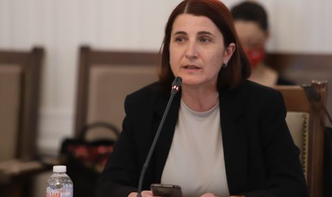 Мариана Тошева застава начело на Оперативния щаб за украинските бежанци  - 1