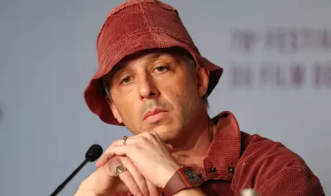 Спрягат Джеръми Стронг за ролята на Марк Зукърбърг в продължението на "Социалната мрежа" - 1