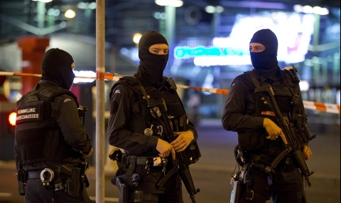 Терористична заплаха вдигна на крак холандската полиция - 1