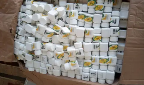 Задържаха стотици хиляди сексуални стимуланти в Русе - 1