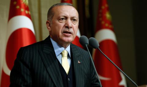 Експерт пред ФАКТИ: Изборите за Ердоган са на живот и смърт - 1