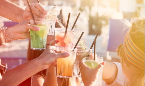 Най-подходящият алкохол за летните жеги е...  - 1