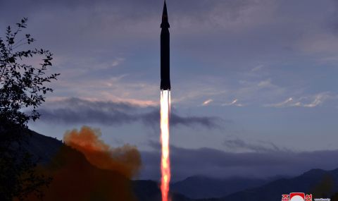 Северна Корея изстреля хиперзвукова ракета - 1