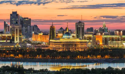 Казахстан промени часовата си зона - 1
