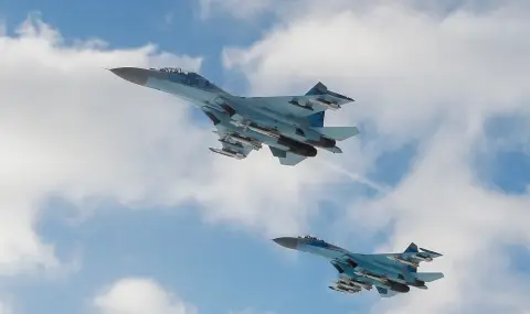 Русия порази шест украински изтребителя Су-27. Украинските офицери, допуснали тази фатална грешка, бяха наречени овце - 1