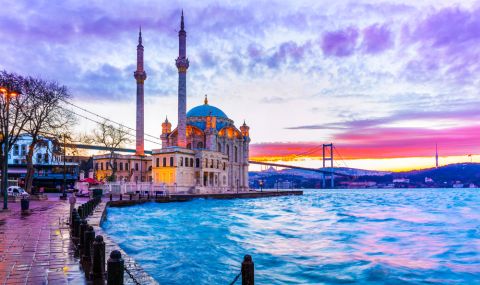 Турция е била посетена от над 42 млн. чуждестранни туристи от януари до ноември тази година - 1