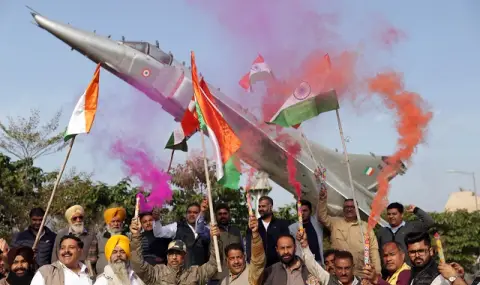 Pakistan is counting on its ties with the US and Iran to play the role of a potential broker for peace  - 1