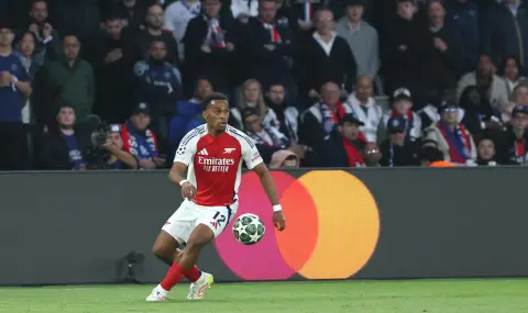 Арсенал готви удължаване на договора на Юриен Тимбер  - 1