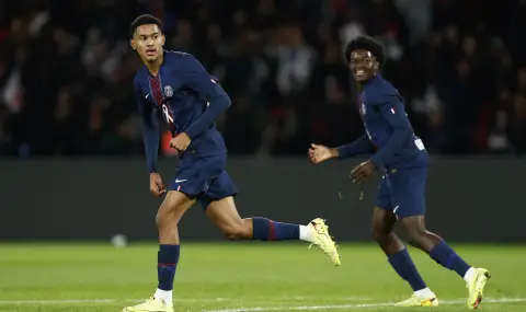Crazy match with six goals between PSG and Strasbourg  - 1