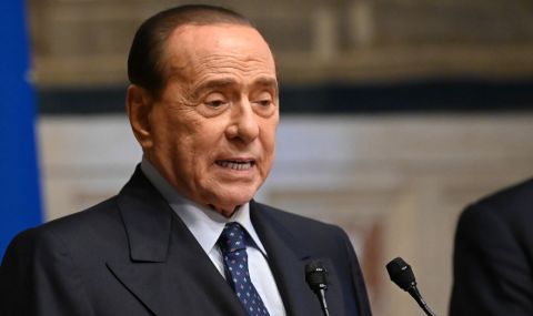 Берлускони обвини Зеленски за руската инвазията  - 1