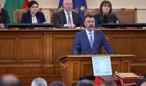 ИТН: "Джентълменското споразумение" за ротация на председателя на НС не сработи - 1