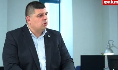 Ивайло Мирчев: България трябва да помогне на Украйна с боеприпаси и оръжие - 1