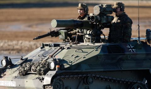 Германия закупува над 100 бойни машини от Австралия - 1
