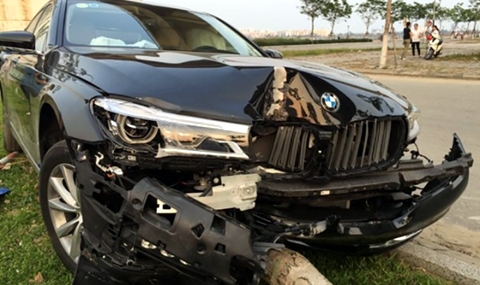 Калпави еърбегове спряха продажбите на BMW 7er в САЩ - 1