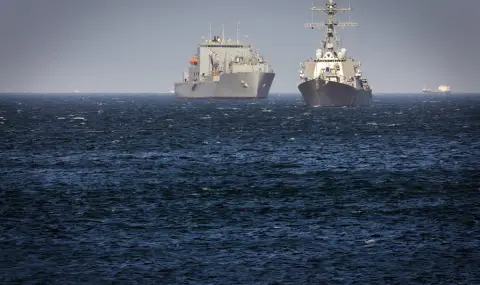 Провеждат се съвместни военноморски учения между САЩ, Япония и Южна Корея - 1