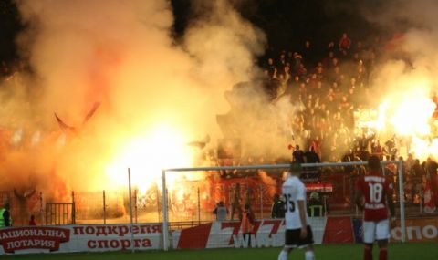 Публиката на футболните мачове у нас се завръща по стадионите през пролетта - 1