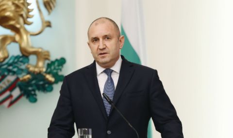 Радев посреща Великден в „Св. Александър Невски” - 1