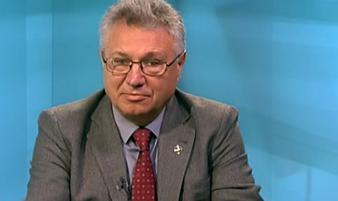 Шаламанов: Трябва да даваме на Украйна оръжия от времето на Варшавския договор и да пазим западните технологии  - 1