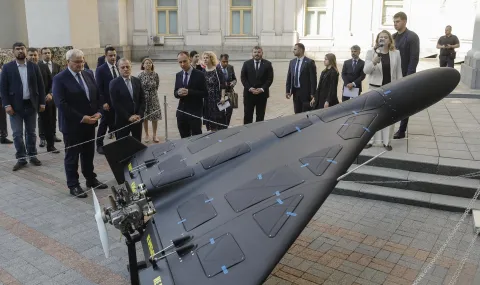 Drone War: Russia Changes Tactics, Ukraine Adapts - 1