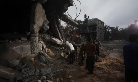 Израелската армия атакува 250 терористични цели в Газа през изминалия ден - 1