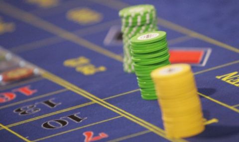 НАП: Вписаните в регистър хазартно уязвими лица у нас са нас 11 500 - 1