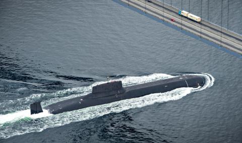 Великобритания: Русия има невидими подводници - 1