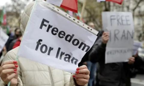 САЩ обмислят персонални удари срещу висши ирански служители и командири, замесени в убийствата на протестиращи