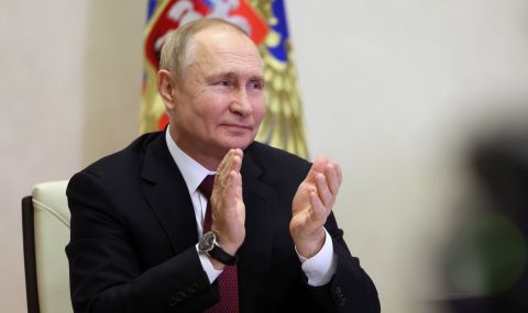 Путин похвали руската мощ в Арктика - 1