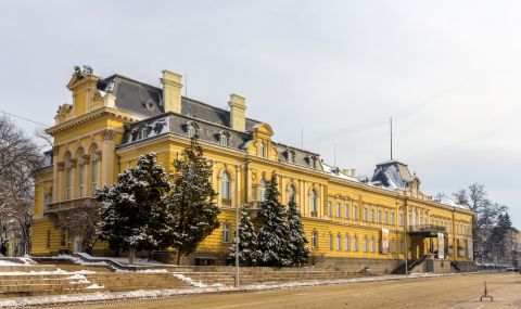 Работното време на музеите в София ще е съкратено по празниците - 1