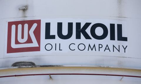 Край на дерогацията? "Лукойл" оглежда Казахстан за внос на петрол - 1