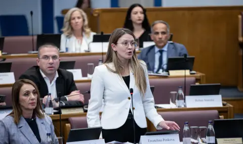 Цветелина Пенкова: „Черна гора е водеща в процеса на присъединяване към ЕС и пример за региона“ - 1