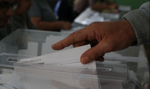 Изтича срокът за подаване на заявления за гласуване на изборите в чужбина - 1